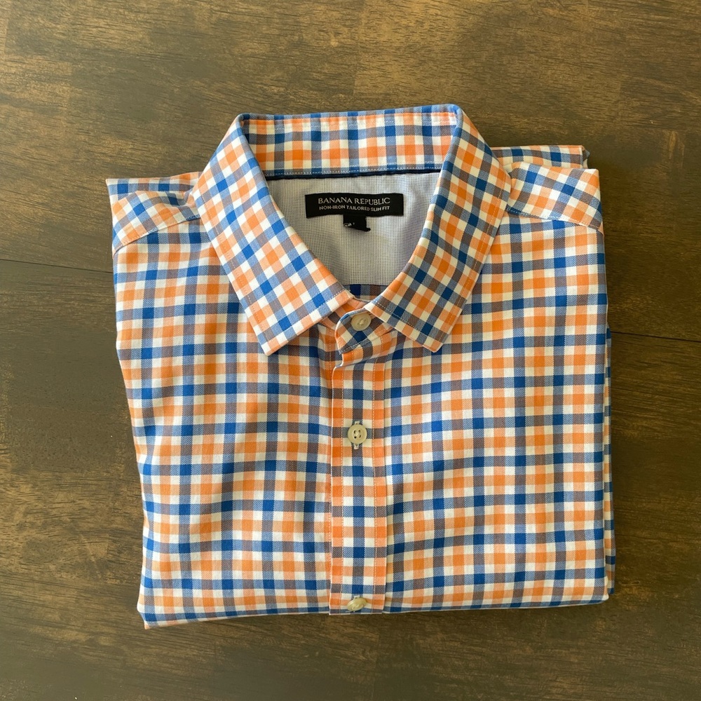 Mens Size Large - Banana republic tailored slim fit 4way stretch button down
